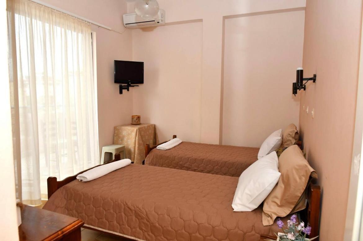 Konstantinos Apartments تولو المظهر الخارجي الصورة